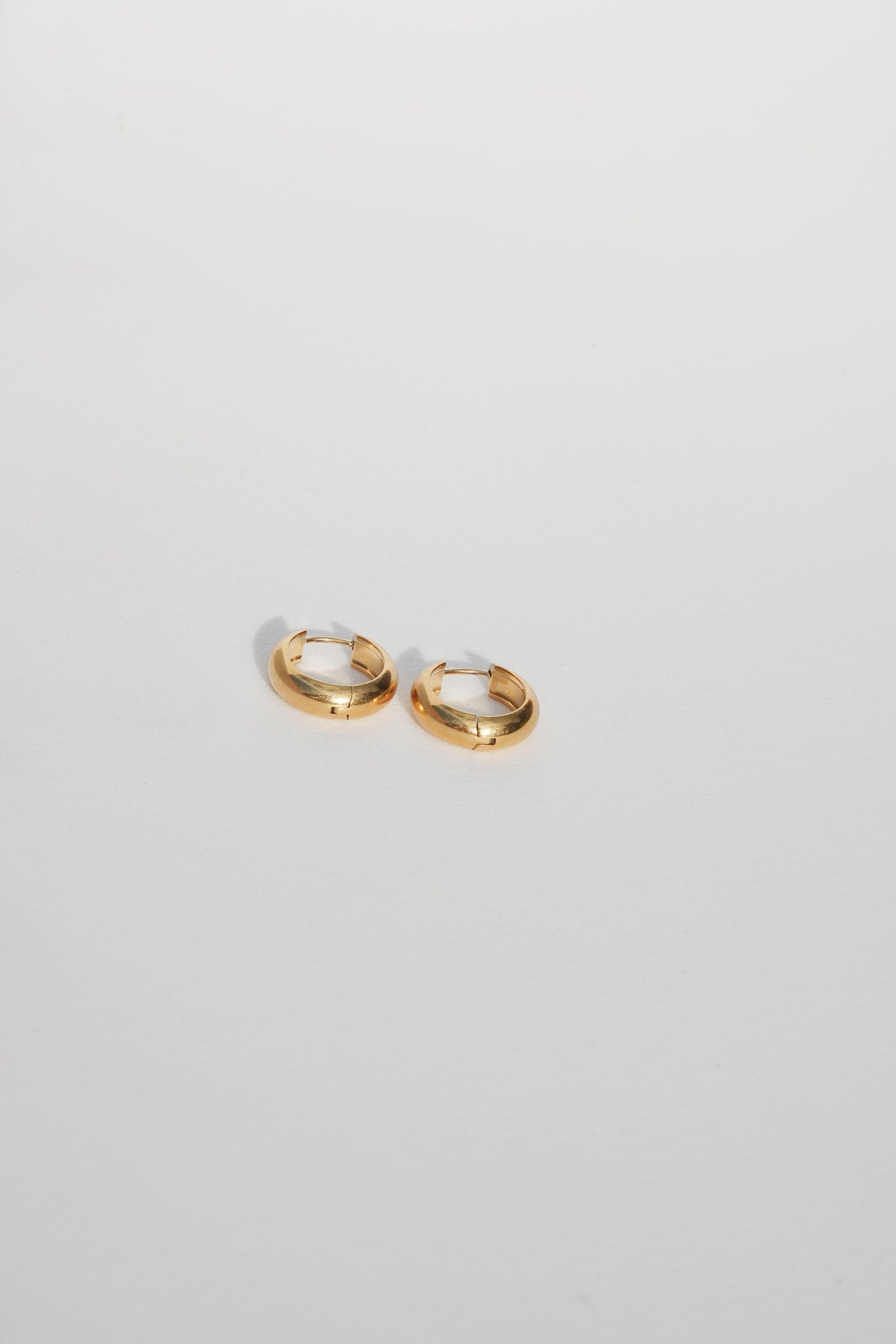 Chunky Huggie Hoops