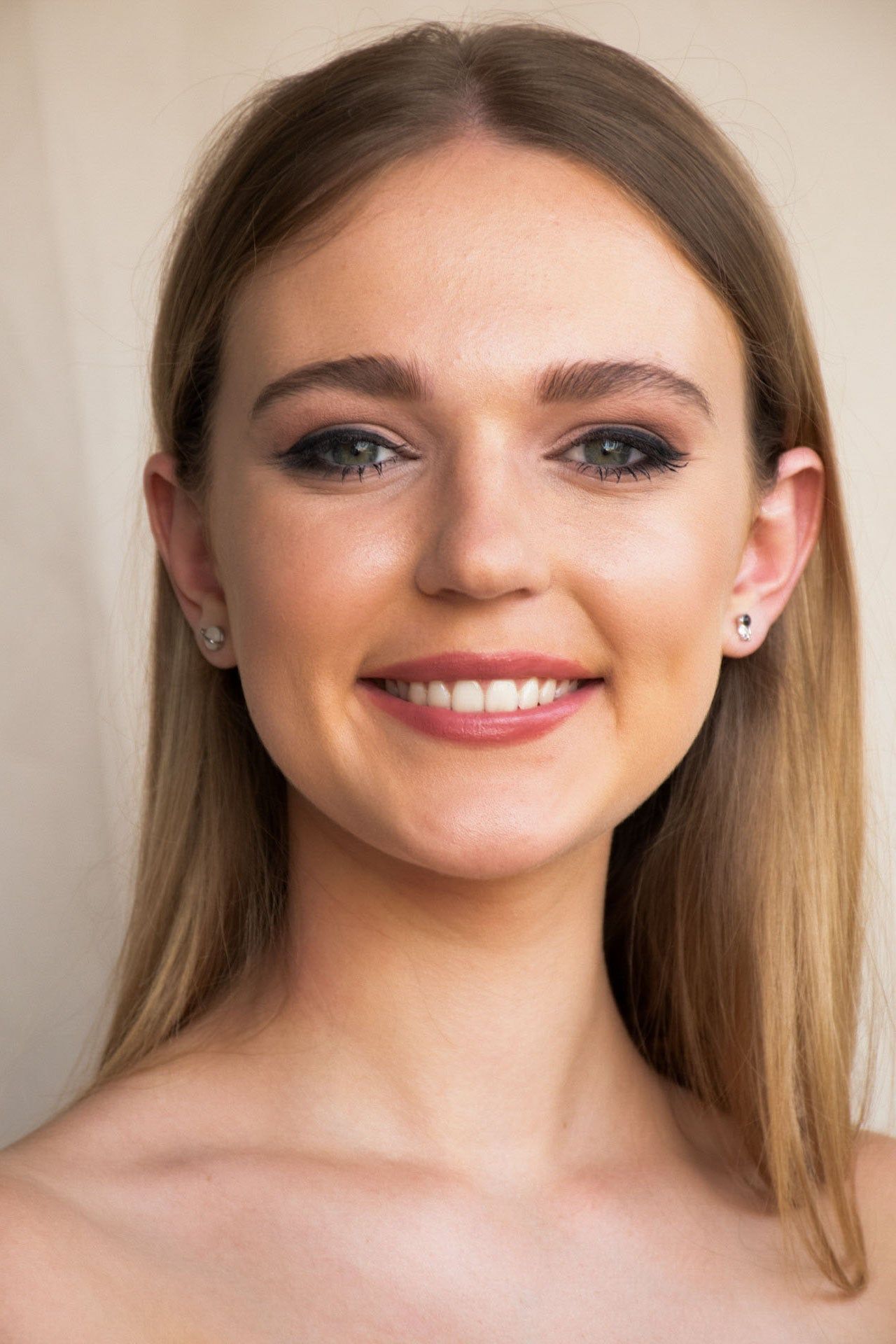 Astro and Planet Studs