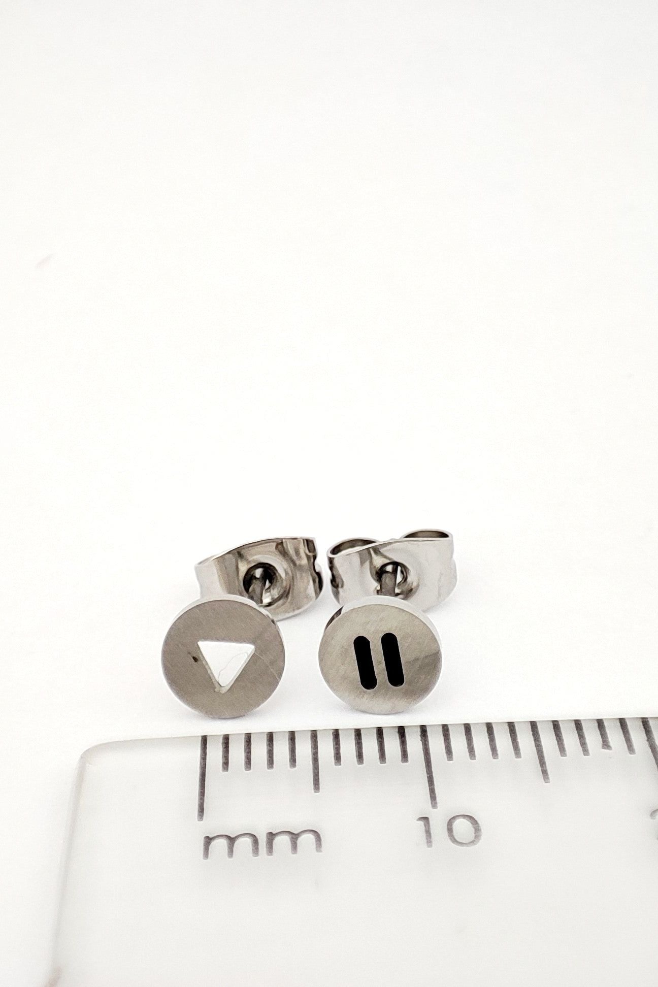 Play/pause stainless steel