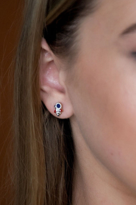 Astronaut Studs