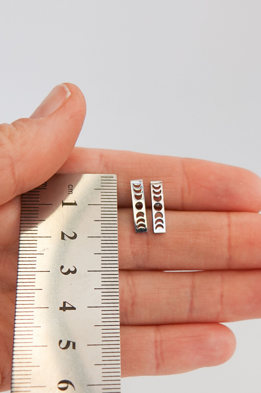 Moon Crescent Face Earring